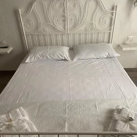Beb La Gemma Panzió Nápoly