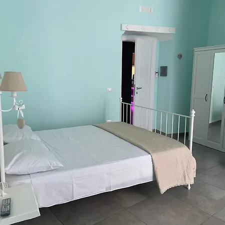 Beb La Gemma Bed & Breakfast Naples